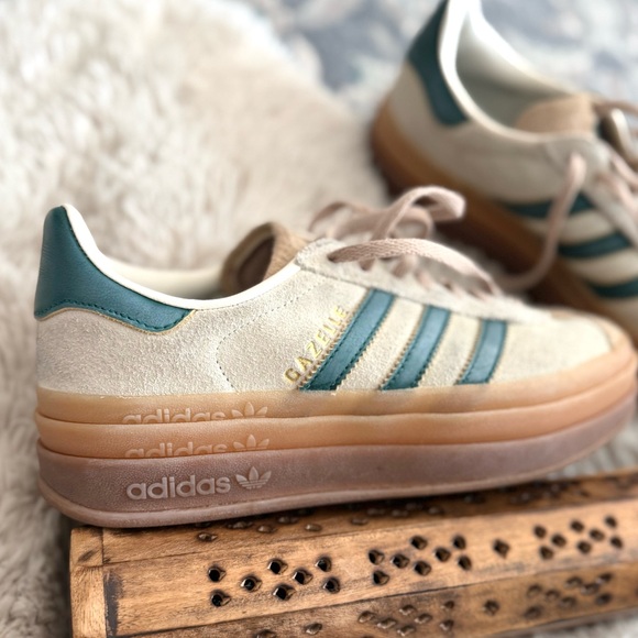 Adidas Gazelle Bold Platform Sneakers – Cream White / Collegiate Green – Size 7 - Picture 13 of 16